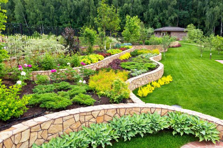 Jardinier plates-bandes Québec
